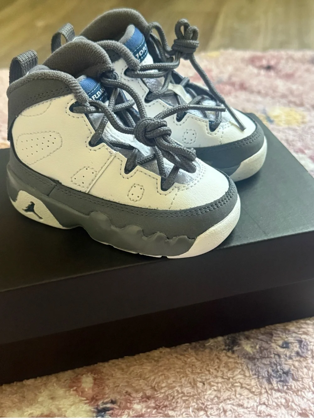 Jordan 9 retro size 4c